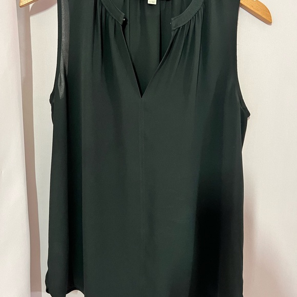 Silk Blouse  no sleeves. Black. From The Loft. - Picture 5 of 7